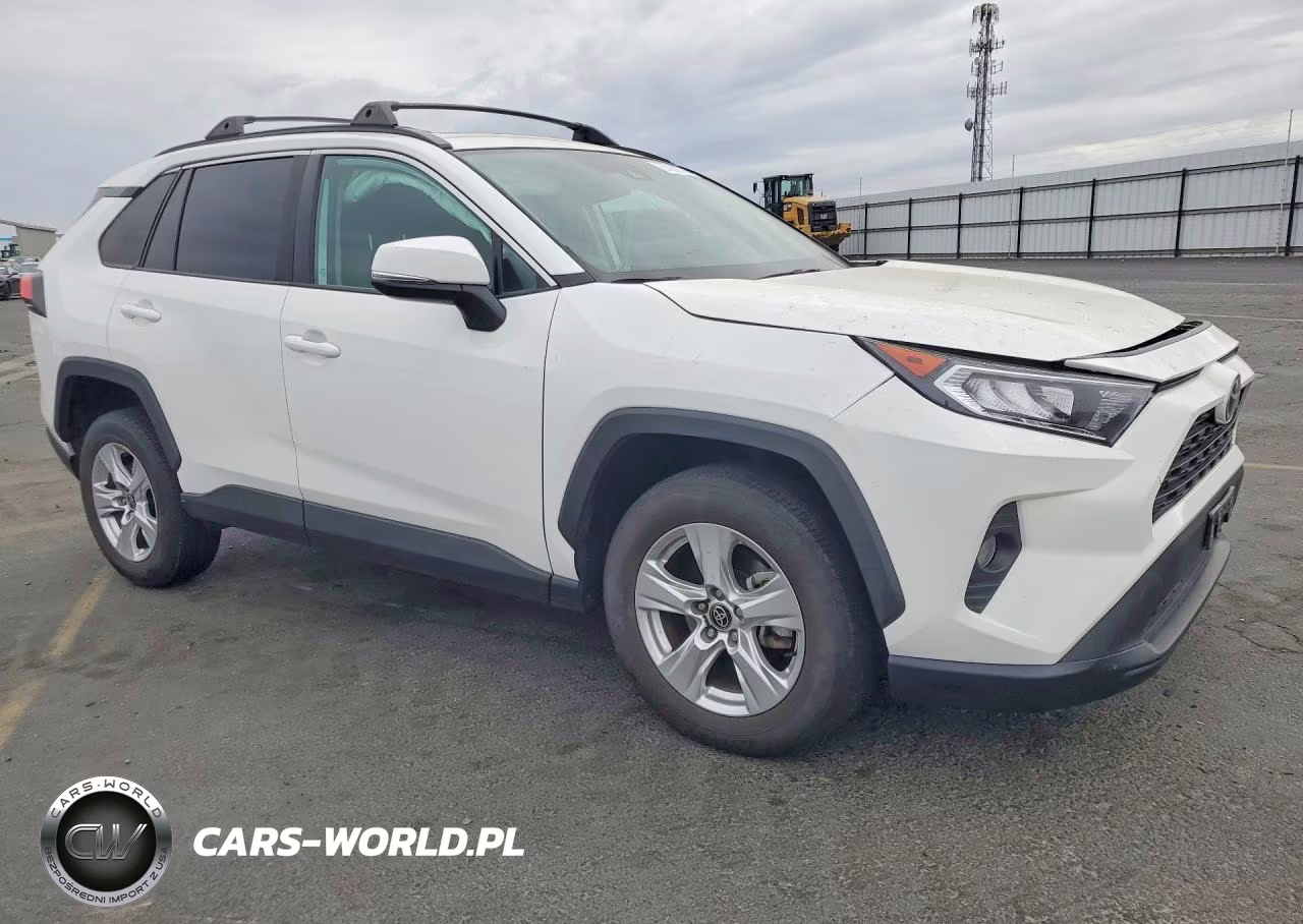 2021 Toyota Rav4 Xle VIN:2T3W1RFV4MC169276 - 4