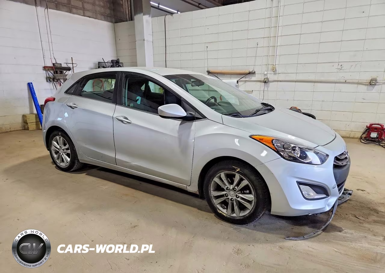 2014 Hyundai Elantra Gt Base VIN:KMHD35LH2EU219352 - 4