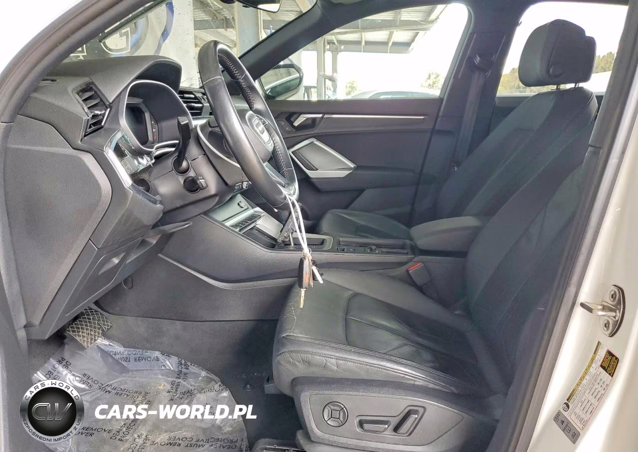 2019 Audi Q3 Premium VIN:WA1AECF32K1078991 - 7