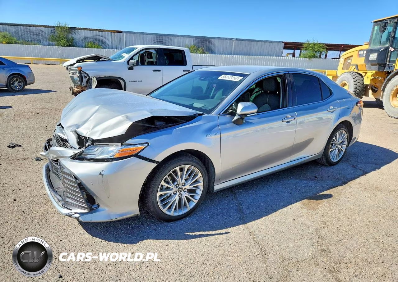 2018 Toyota Camry Hybrid Xle
