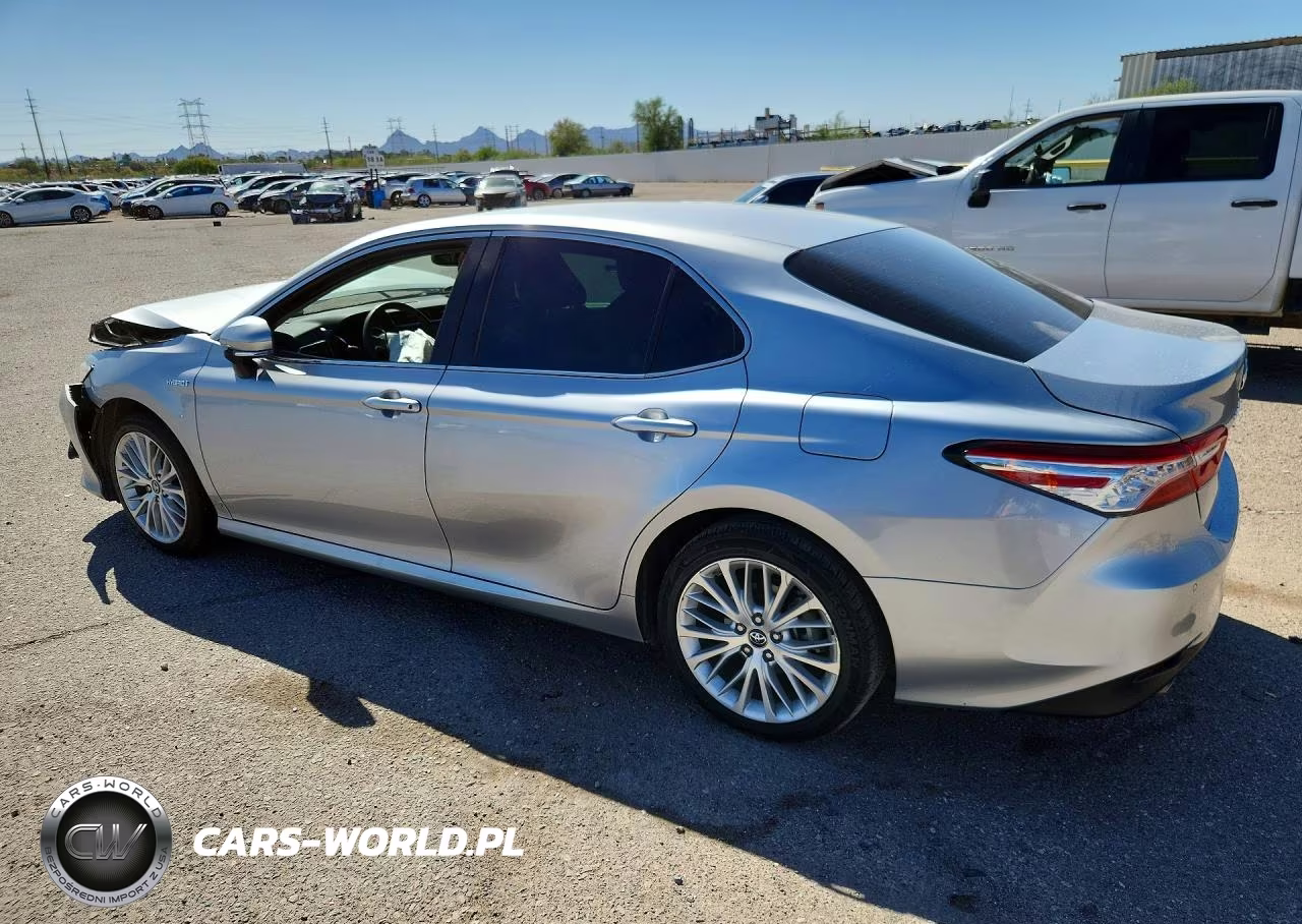 2018 Toyota Camry Hybrid Xle VIN:4T1B21HK9JU002107 - 2