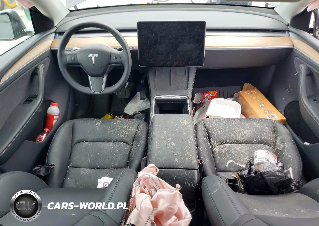 2025 Tesla Model Y VIN:7SAYGDEDXSA349611 - 8