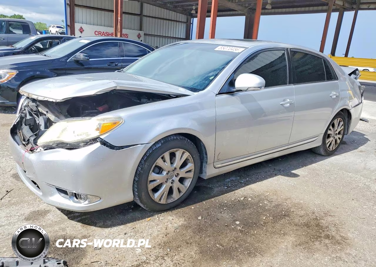 2012 Toyota Avalon Base