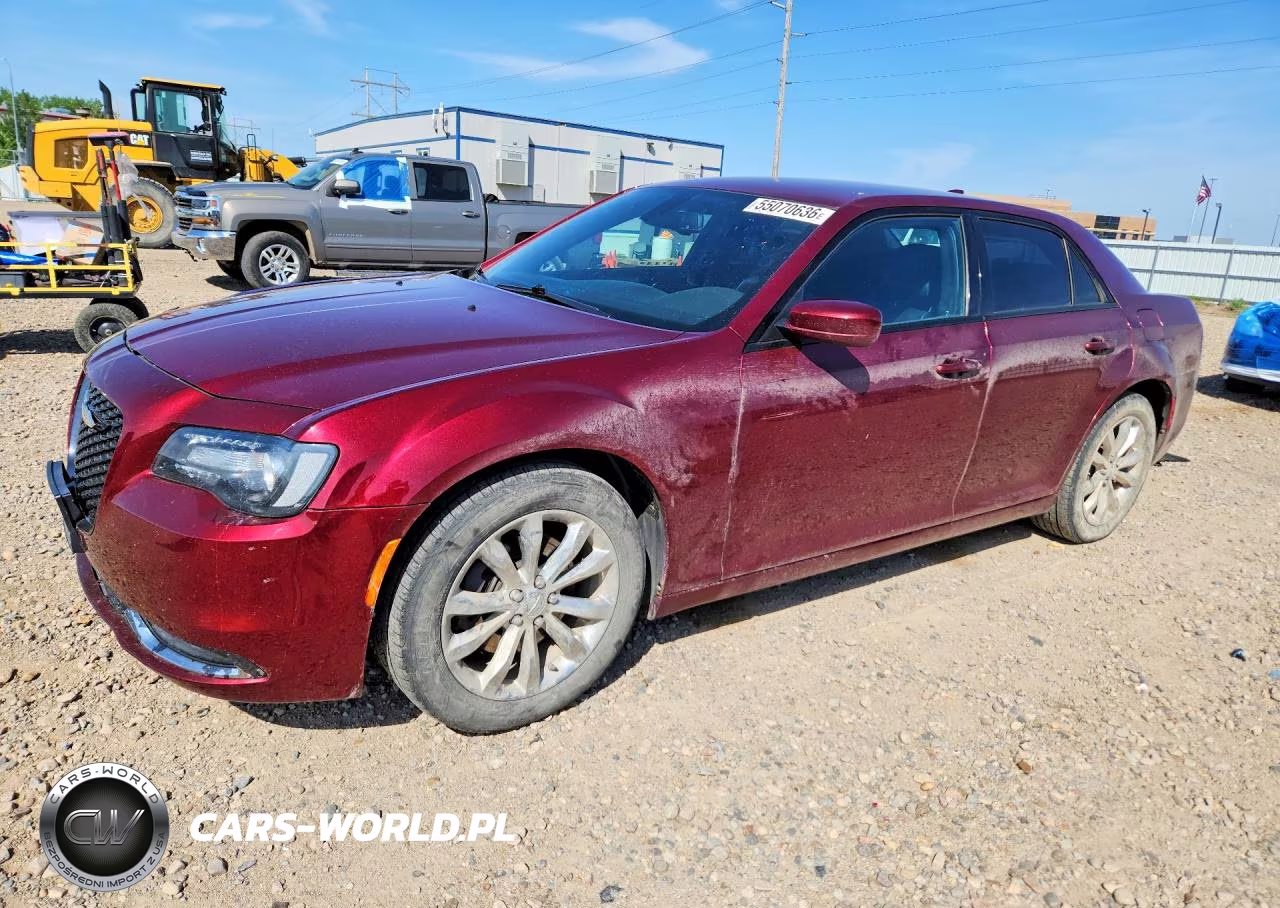 2018 Chrysler 300 S
