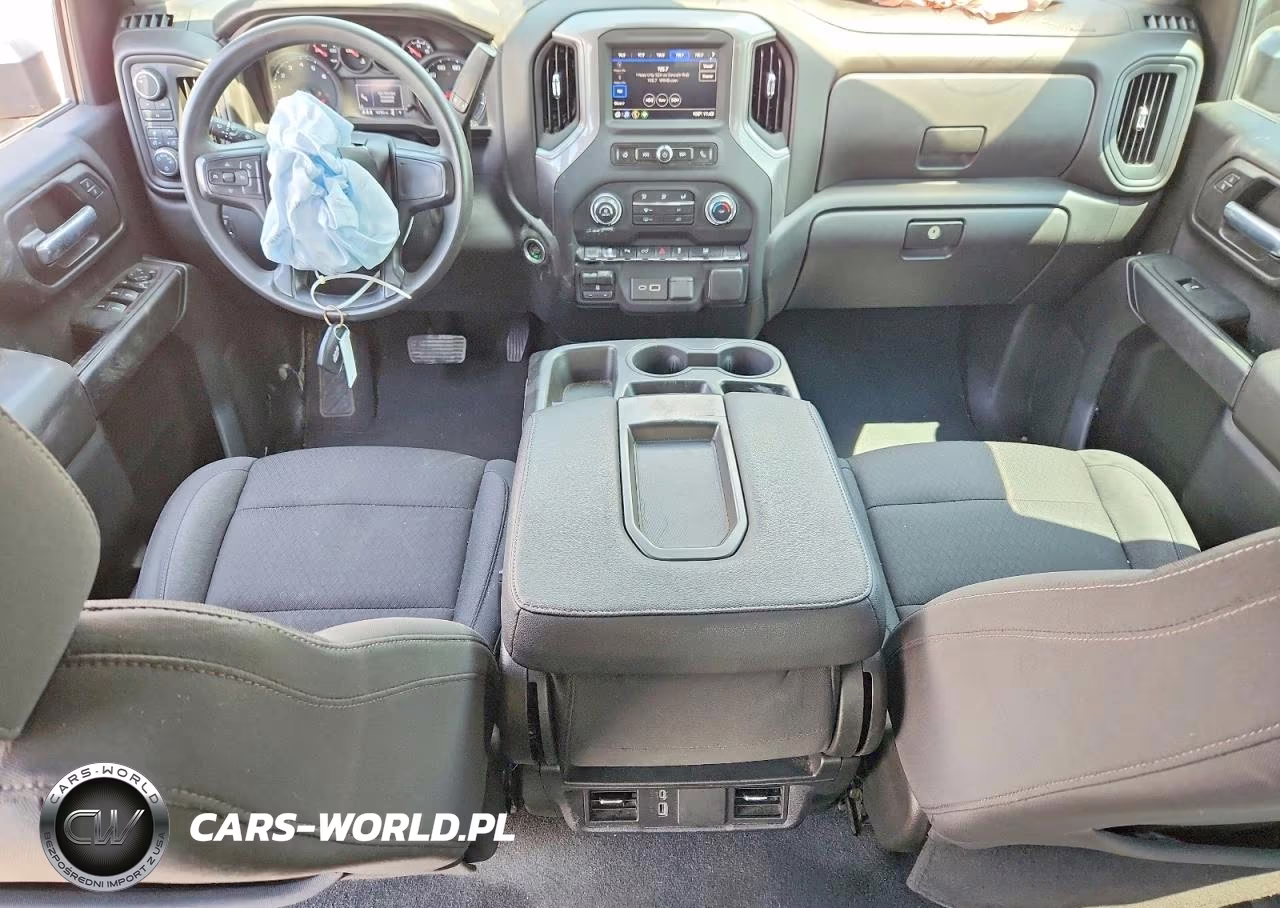 2024 Chevrolet Silverado K2500 Custom VIN:2GC4YME71R1116624 - 8