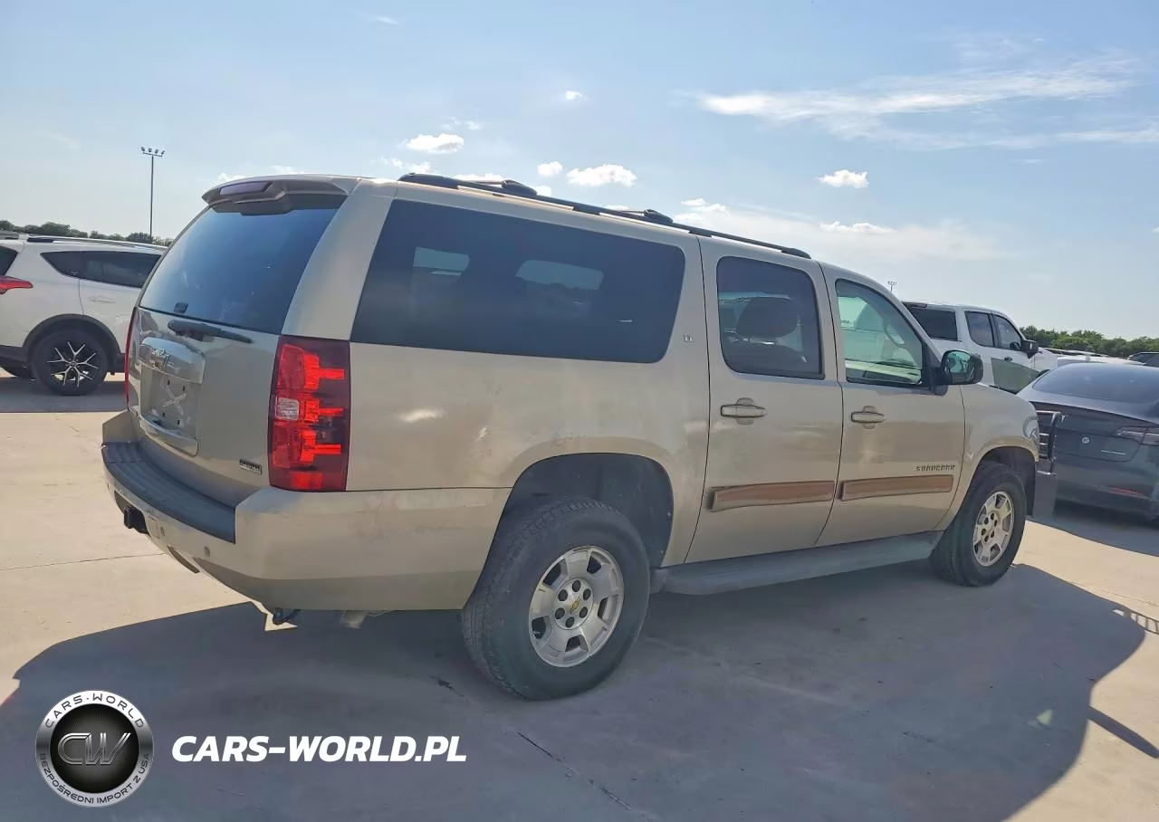 2010 Chevrolet Suburban K1500 Lt VIN:1GNUKJE3XAR129968 - 3