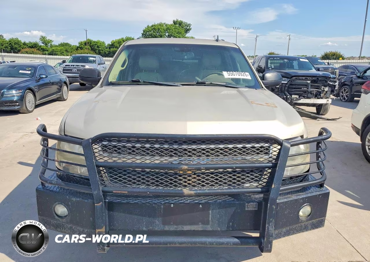 2010 Chevrolet Suburban K1500 Lt VIN:1GNUKJE3XAR129968 - 5