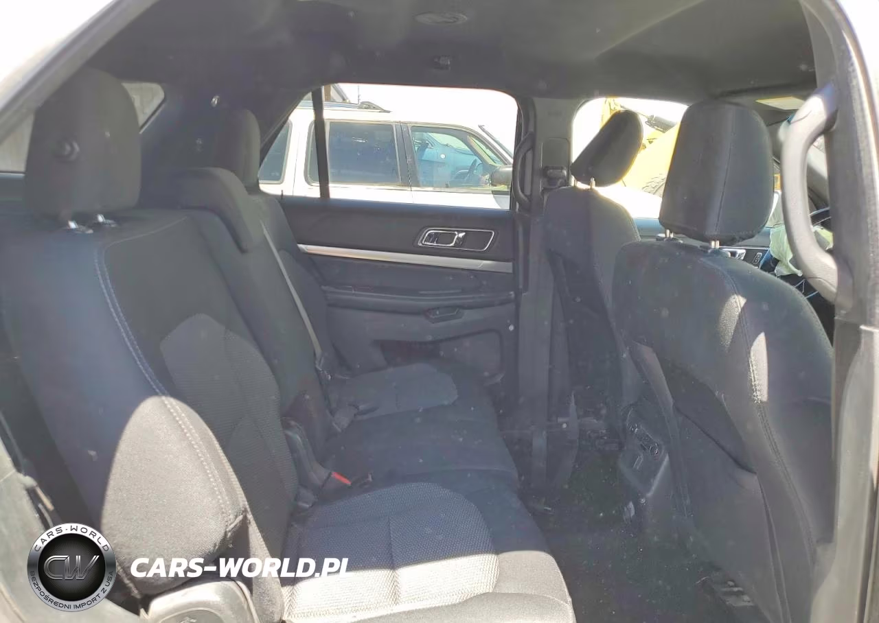 2019 Ford Explorer Xlt VIN:1FM5K7D82KGB25757 - 10