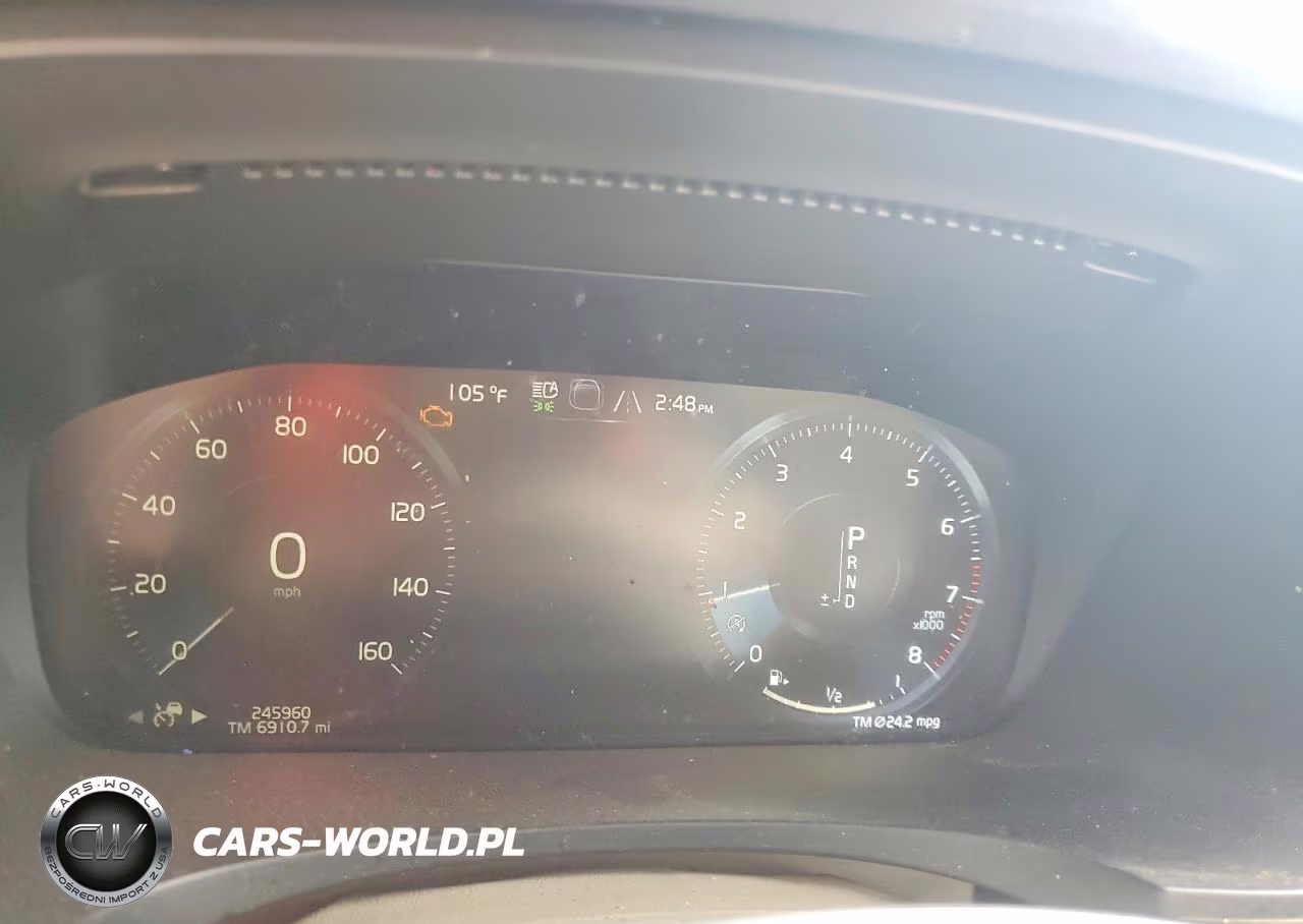 2018 Volvo S90 T5 Momentum VIN:LVY982MK6JP016406 - 9