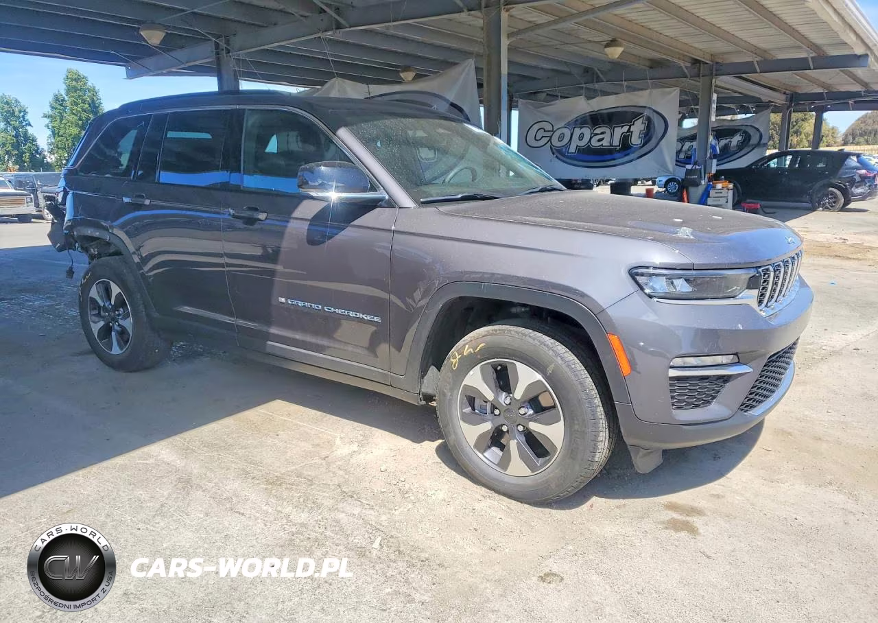 2025 Jeep Grand Cherokee 4Xe VIN:1C4RJYB61S8692567 - 4