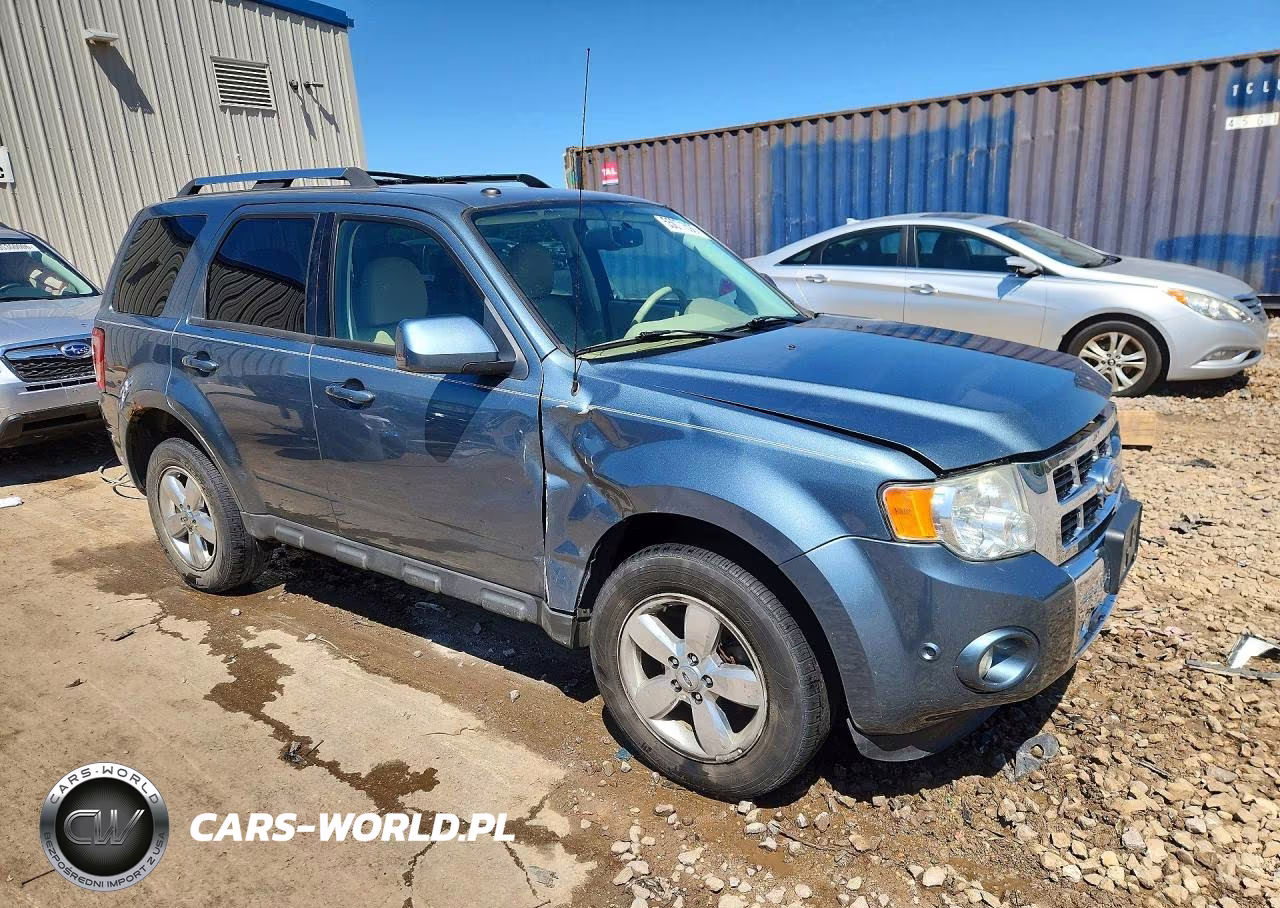 2010 Ford Escape Limited VIN:1FMCU9E73AKC49681 - 4
