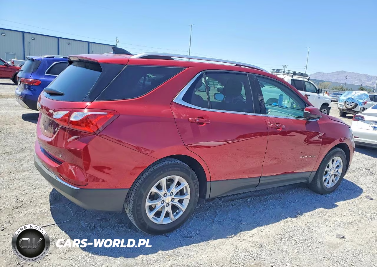 2019 Chevrolet Equinox Lt VIN:3GNAXKEV8KS510017 - 3