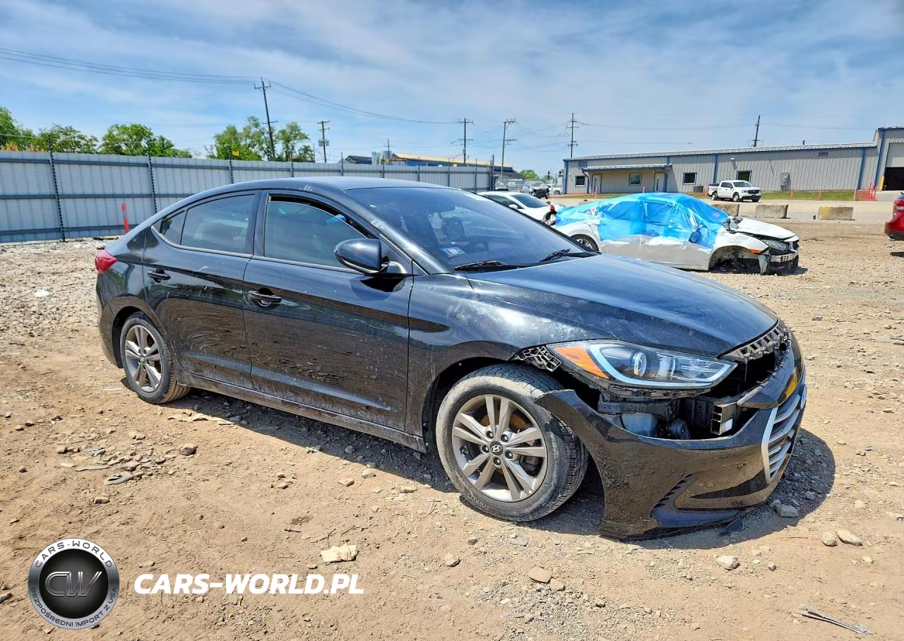 2017 Hyundai Elantra Se VIN:5NPD84LF6HH079657 - 4