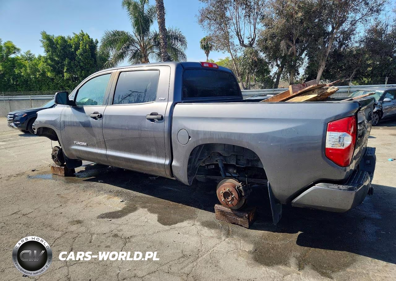 2017 Toyota Tundra Crewmax Sr5 VIN:5TFEM5F16HX112070 - 2