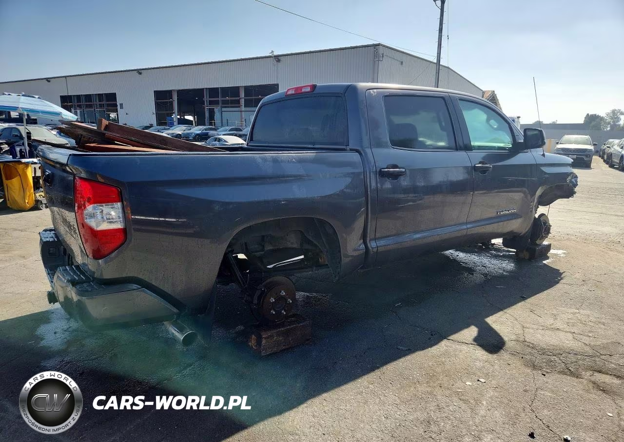 2017 Toyota Tundra Crewmax Sr5 VIN:5TFEM5F16HX112070 - 3