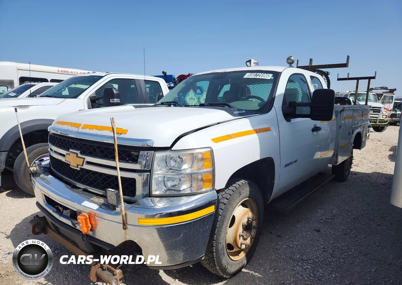 2013 Chevrolet Silverado C3500 – zdjęcie 1 z 12