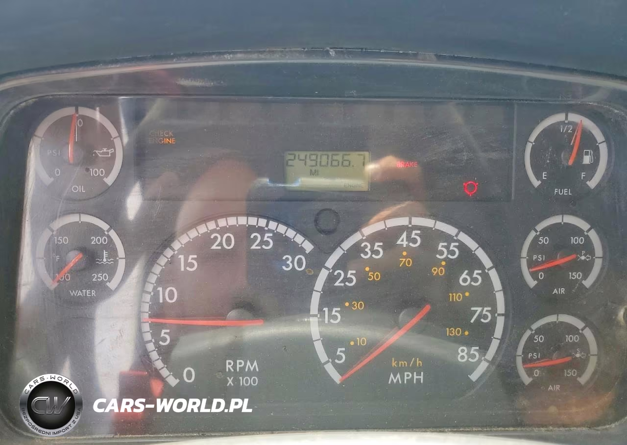 2007 Freightliner Business Class M2 Fuel Truck VIN:1FVHCYDJ37DY68299 - 8