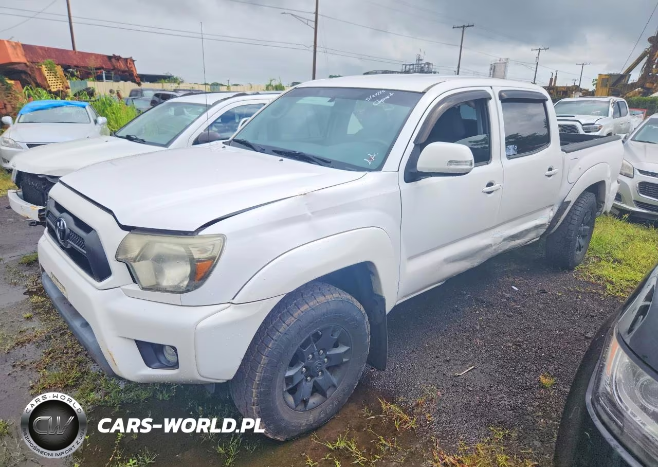 2015 Toyota Tacoma V6 – zdjęcie 1 z 12