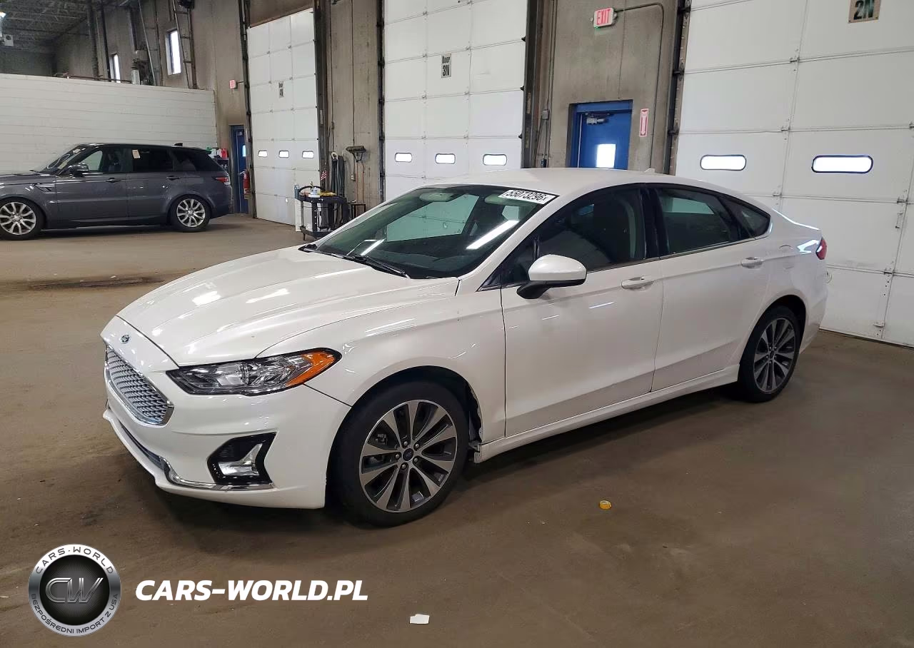 2020 Ford Fusion Se