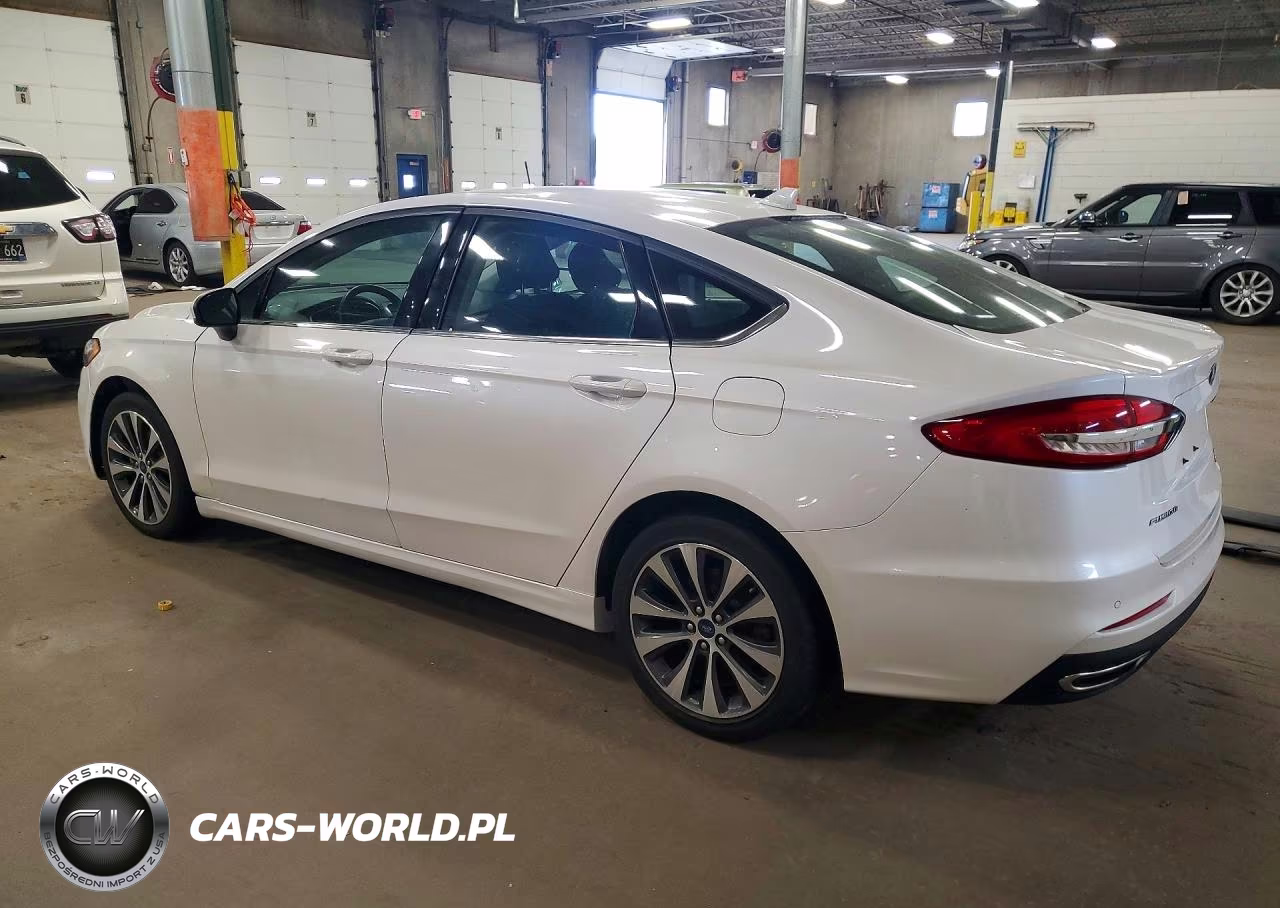 2020 Ford Fusion Se VIN:3FA6P0T9XLR170537 - 2