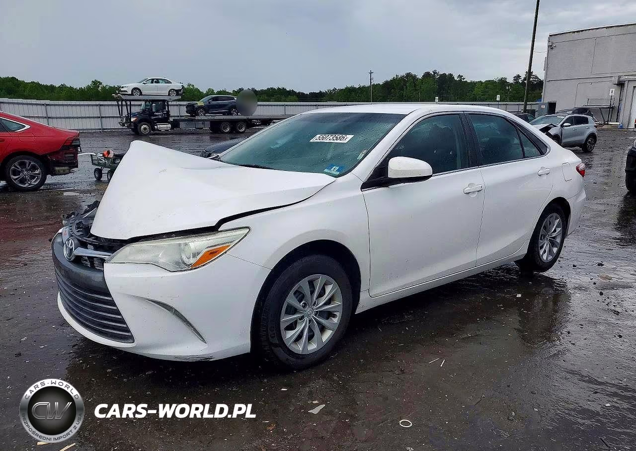 2017 Toyota Camry Le – zdjęcie 1 z 12