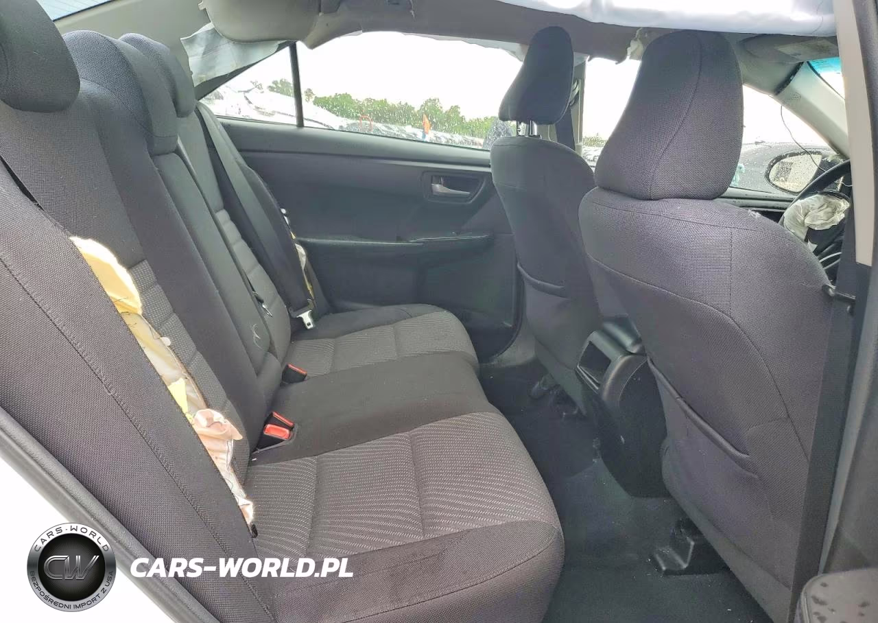 2017 Toyota Camry Le VIN:4T1BF1FK7HU341157 - 10