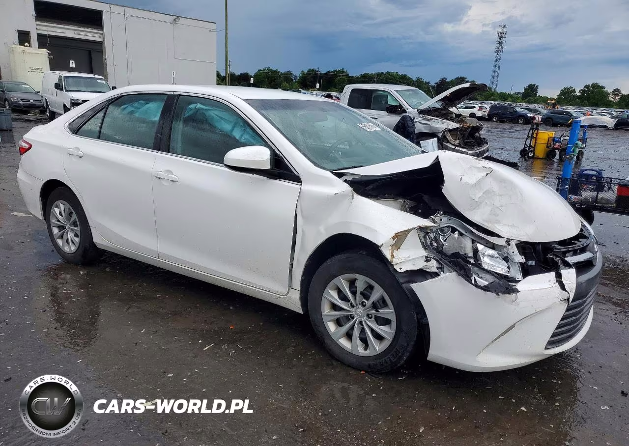 2017 Toyota Camry Le VIN:4T1BF1FK7HU341157 - 4