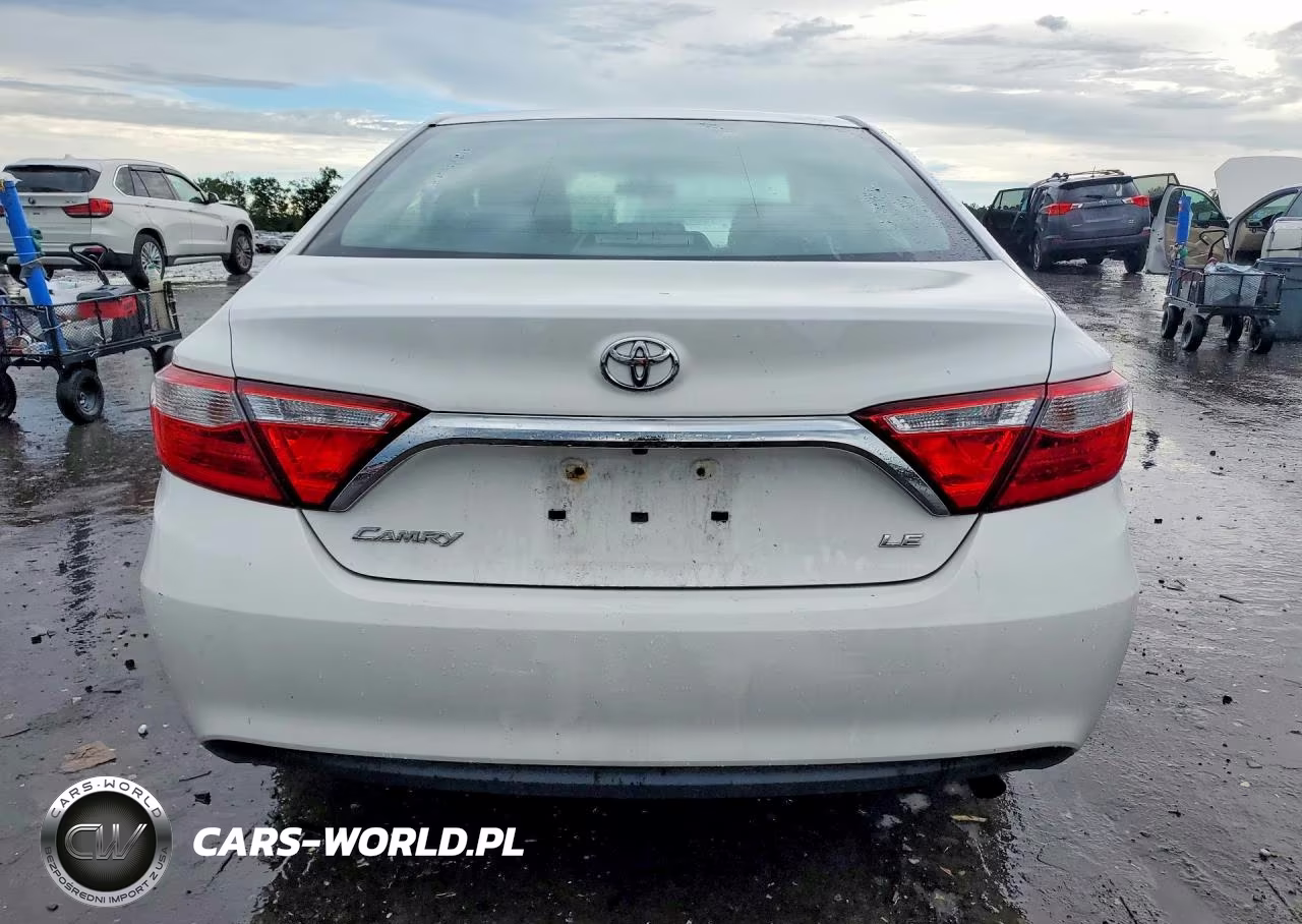 2017 Toyota Camry Le VIN:4T1BF1FK7HU341157 - 6