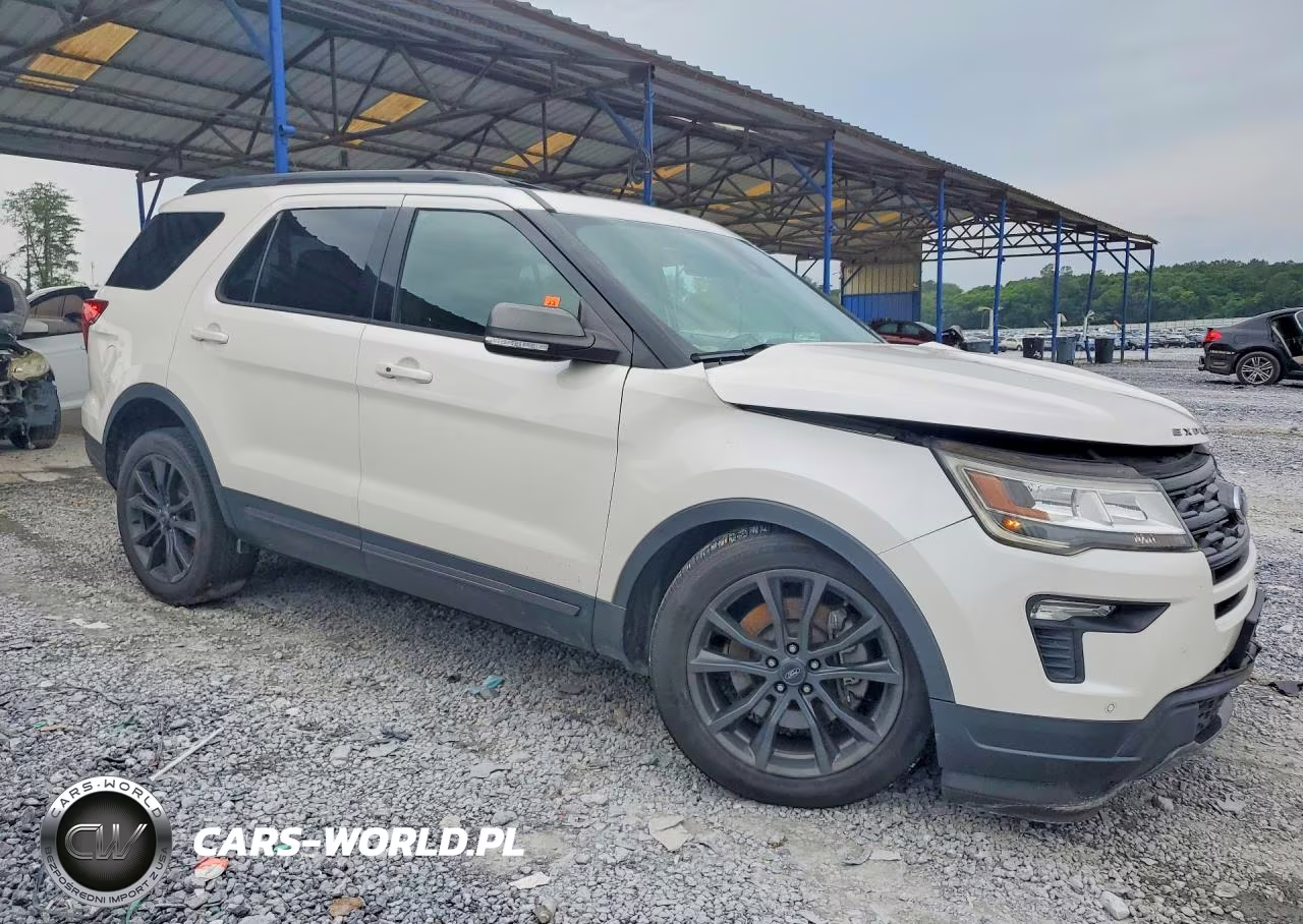 2019 Ford Explorer Eddie Bauer VIN:1FM5K7D85KGA26950 - 4