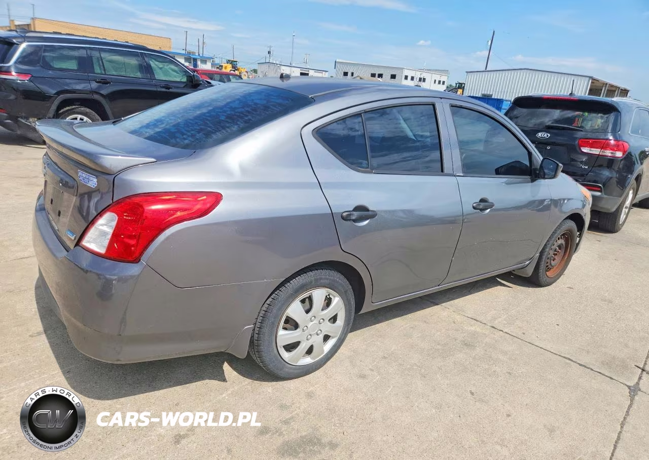2016 Nissan Versa 1.6 S Plus VIN:3N1CN7AP3GL836677 - 3