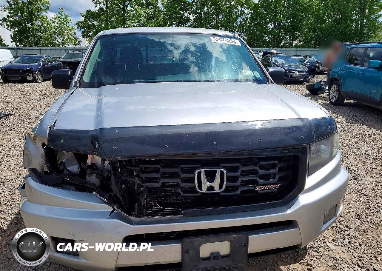 2013 Honda Ridgeline Sport VIN:5FPYK1F76DB003149 - 5