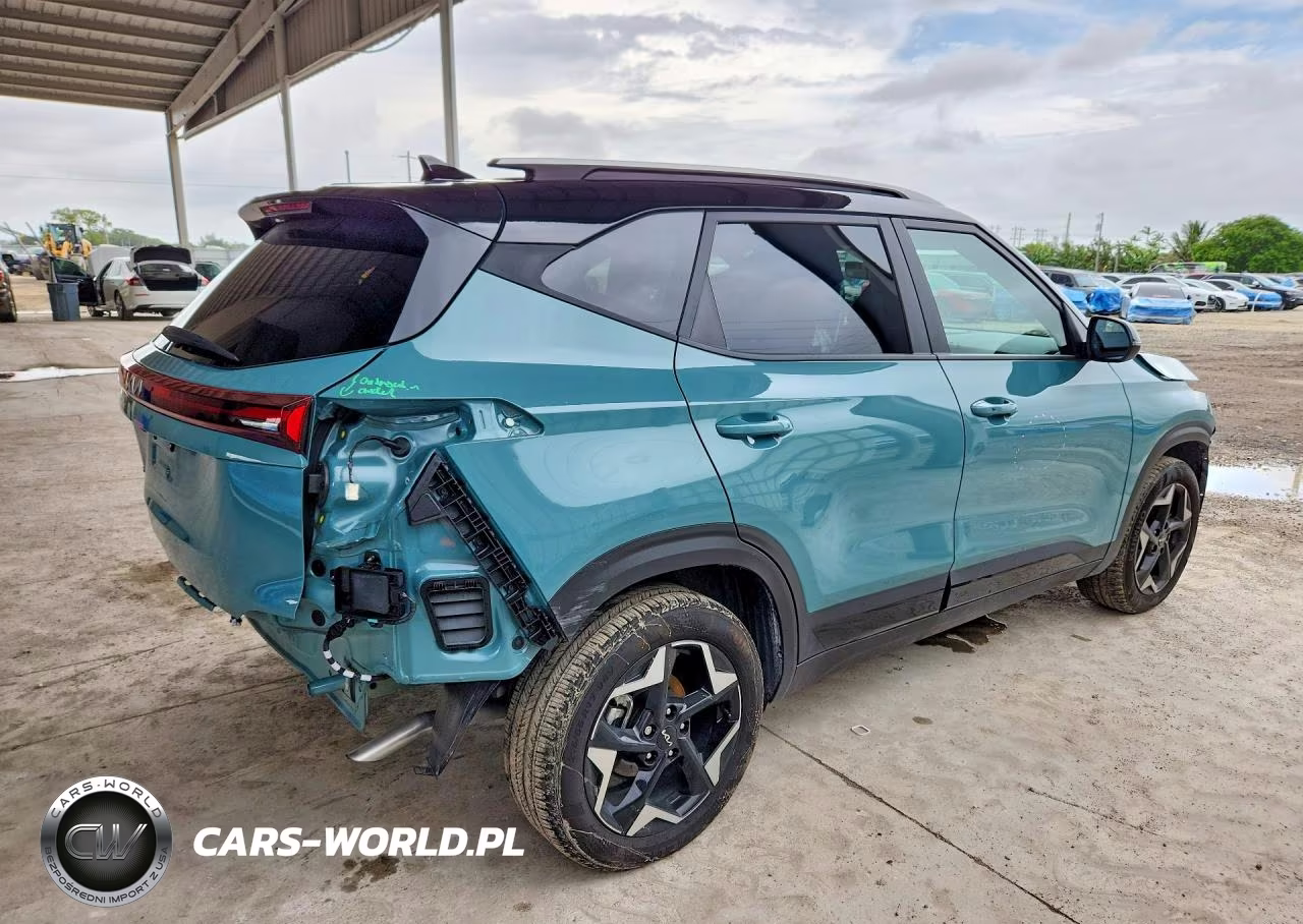 2025 Kia Seltos S VIN:KNDEU2AA0S7790231 - 3