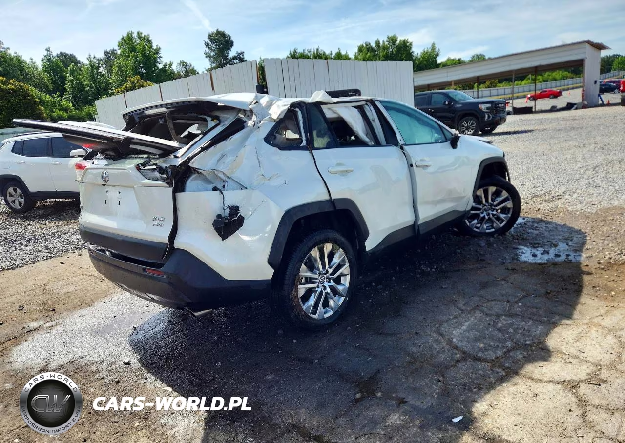 2021 Toyota Rav4 Xle Premium VIN:2T3A1RFV9MW148965 - 3