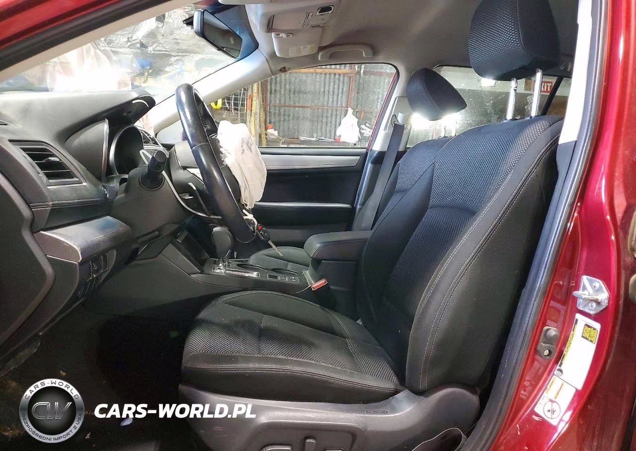 2018 Subaru Outback 2.5I Premium VIN:4S4BSACC0J3315939 - 7