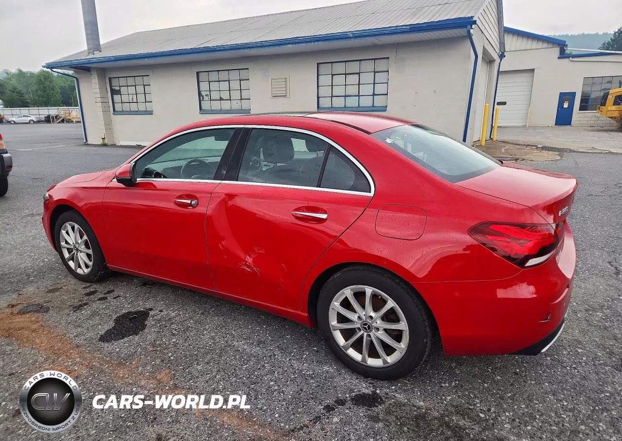 2019 Mercedes-Benz A 220 4Matic VIN:WDD3G4FB2KW024346 - 2