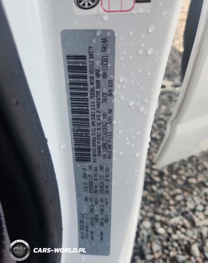 2020 Ram 1500 Laramie VIN:1C6RREJT7LN210743 - 12