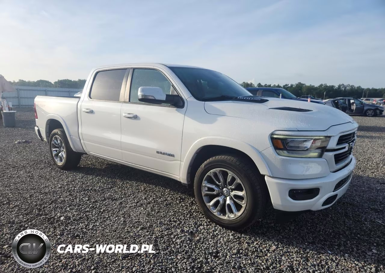 2020 Ram 1500 Laramie VIN:1C6RREJT7LN210743 - 4