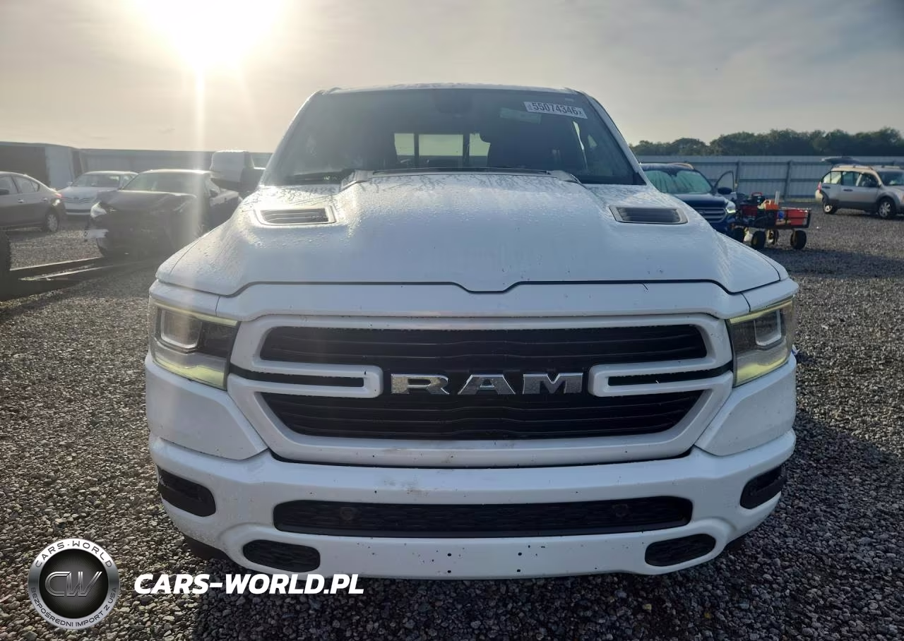 2020 Ram 1500 Laramie VIN:1C6RREJT7LN210743 - 5