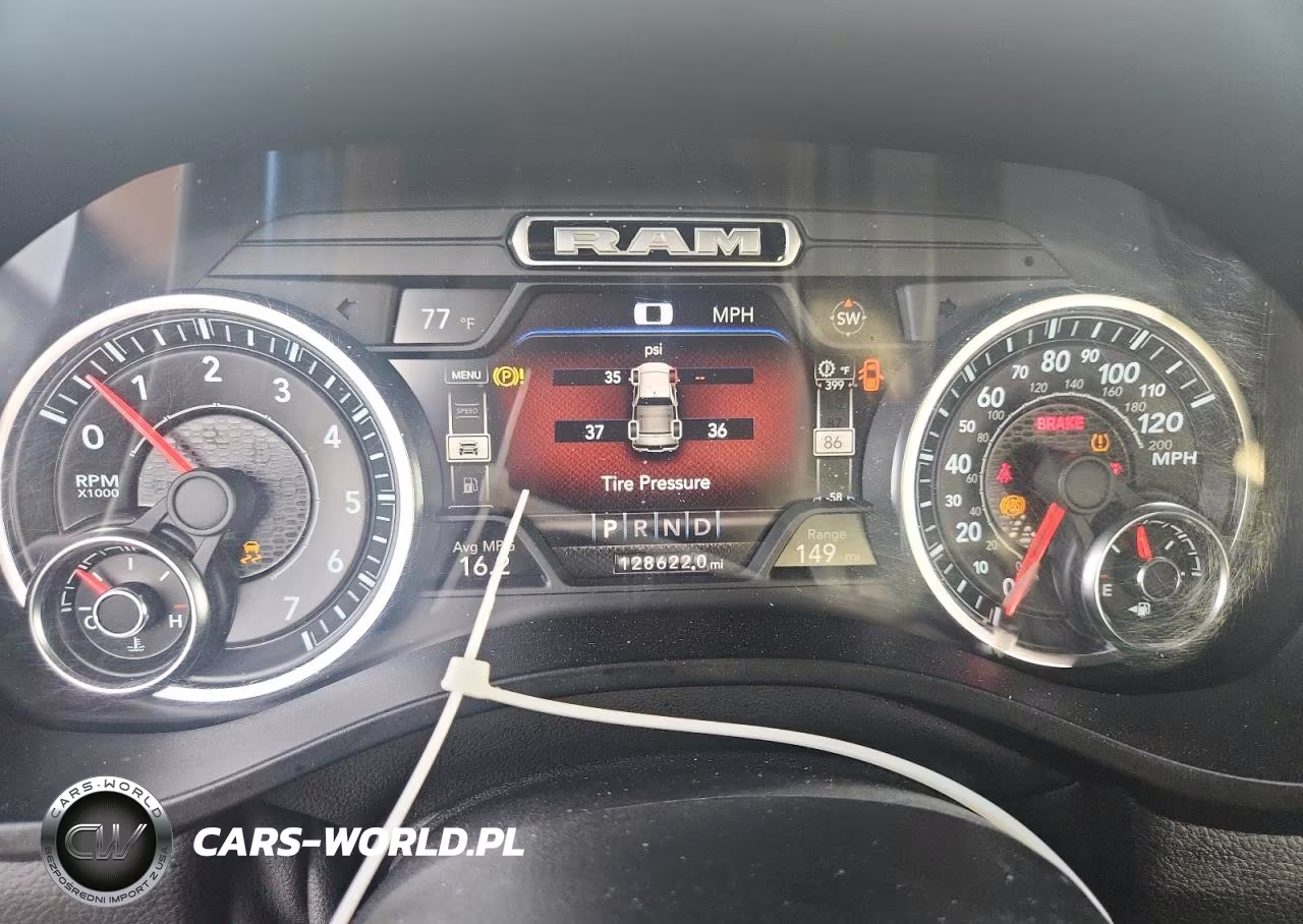 2020 Ram 1500 Laramie VIN:1C6RREJT7LN210743 - 9