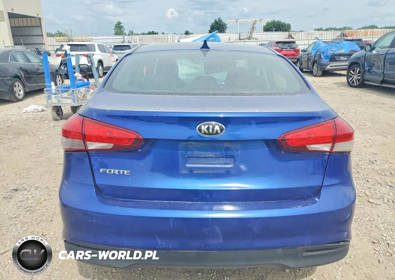 2017 Kia Forte Lx VIN:3KPFK4A71HE037911 - 6