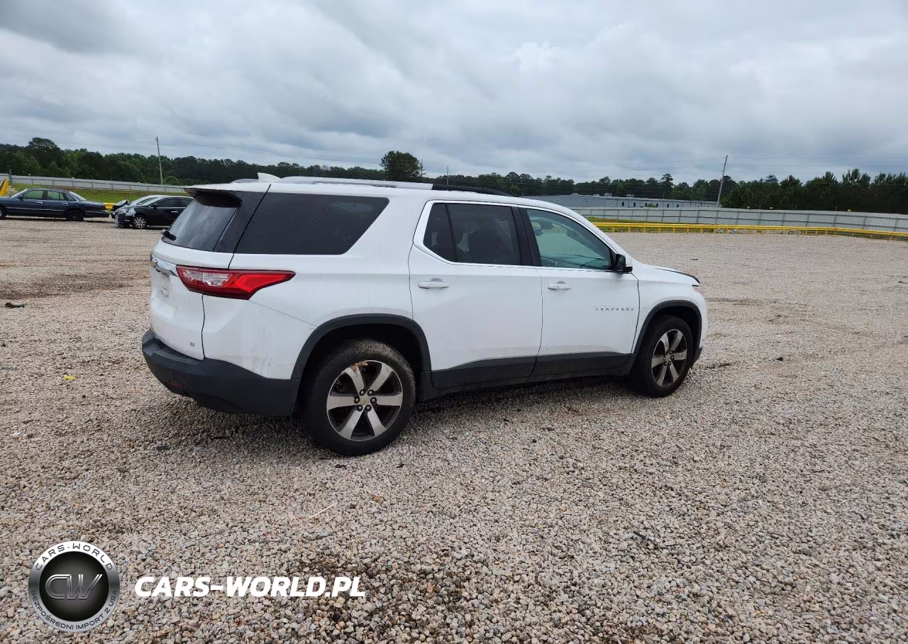 2018 Chevrolet Traverse Lt VIN:1GNEVHKW8JJ237961 - 3