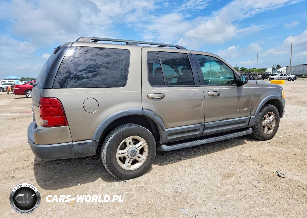 2002 Ford Explorer Xlt VIN:1FMZU63E72ZC41151 - 3