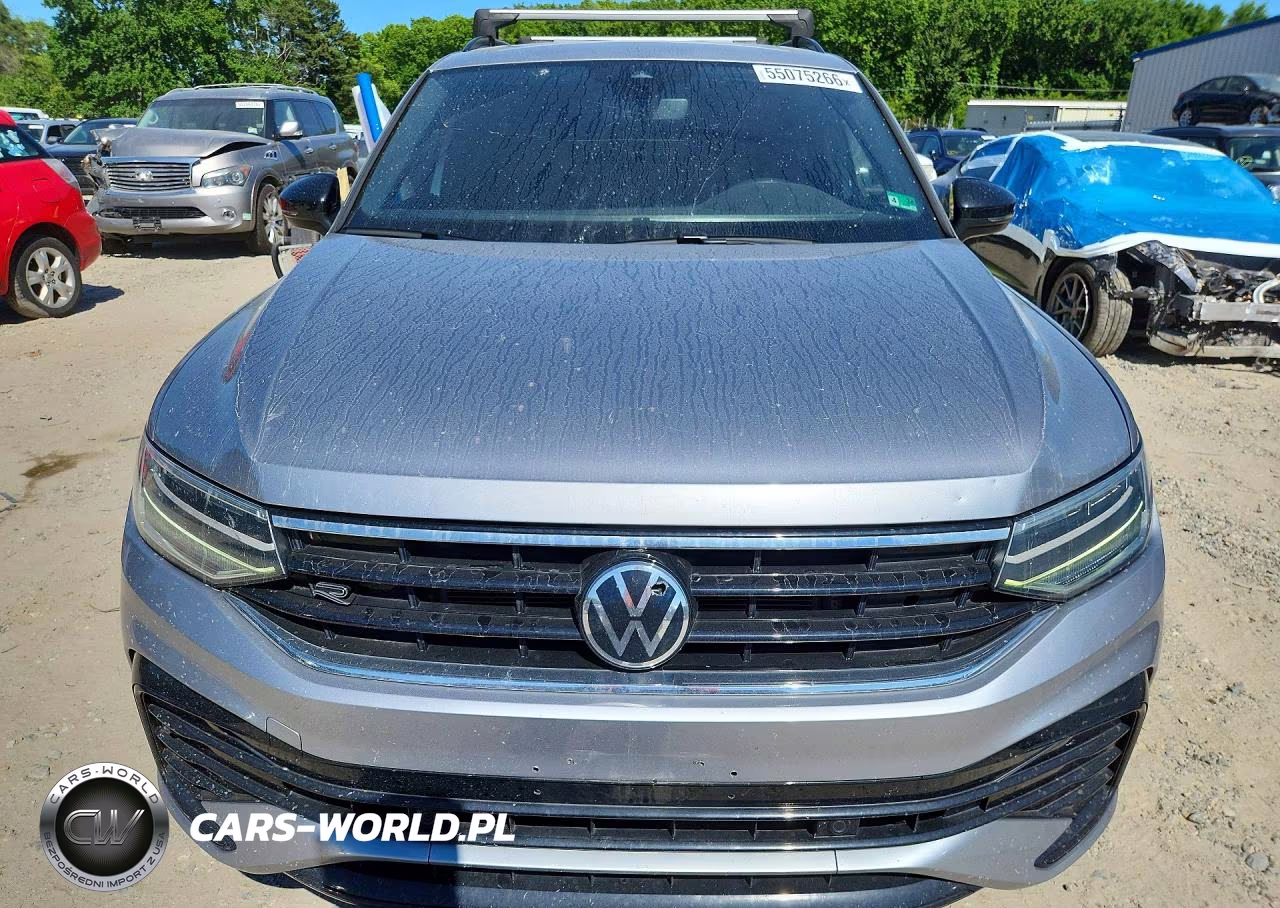 2023 Volkswagen Tiguan Se R-Line Black VIN:3VVCB7AX9PM072836 - 5