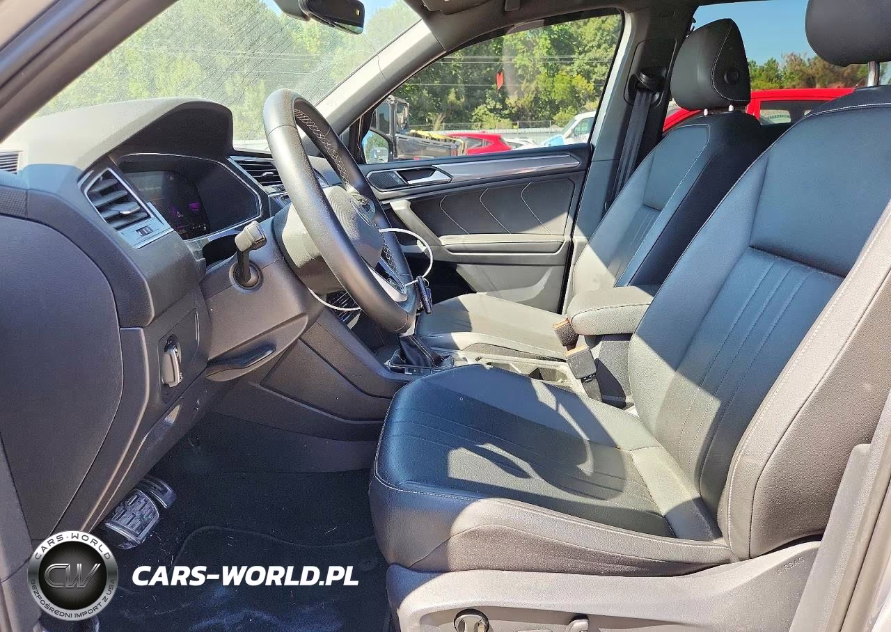 2023 Volkswagen Tiguan Se R-Line Black VIN:3VVCB7AX9PM072836 - 7