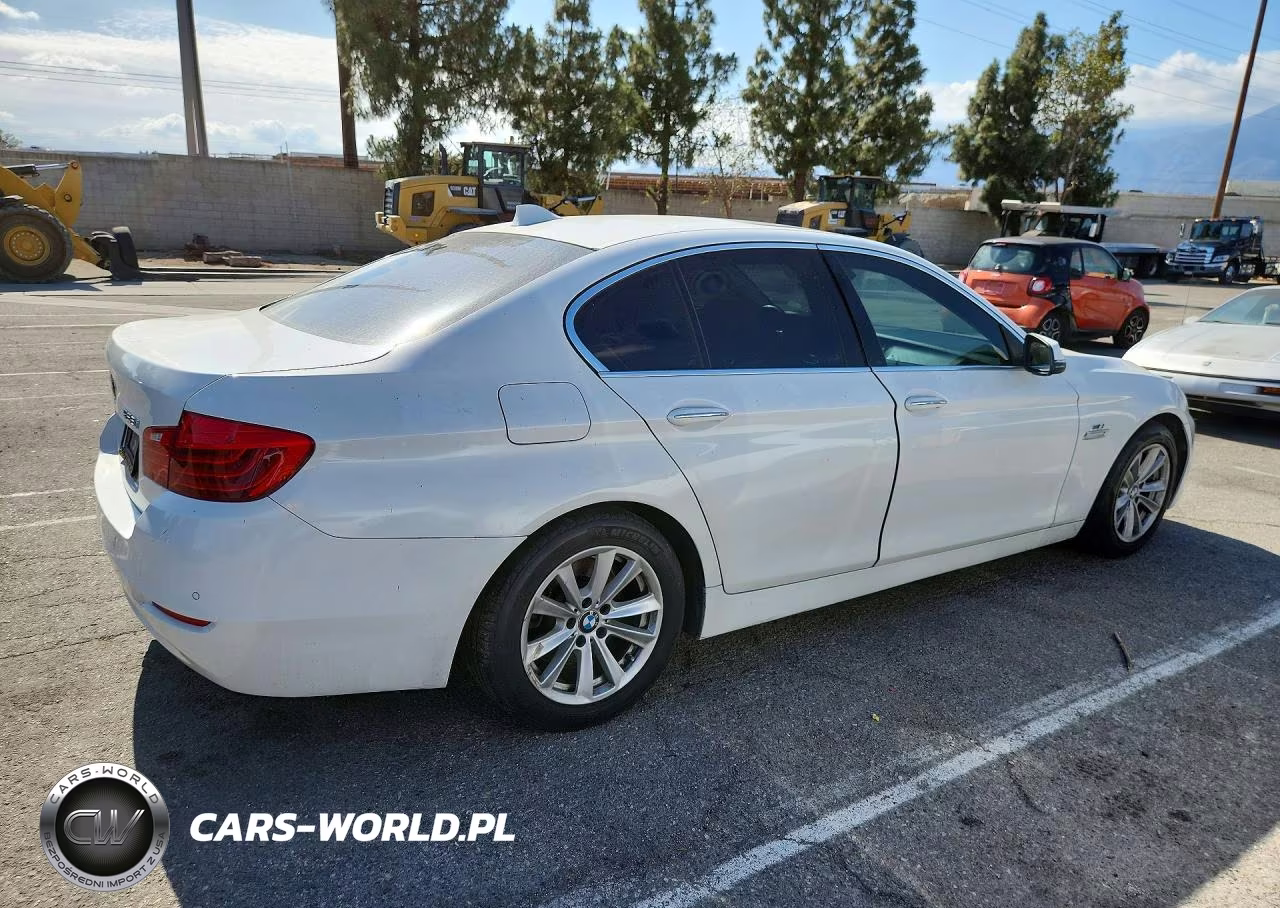 2016 BMW 528 I VIN:WBA5A5C56GD526477 - 3