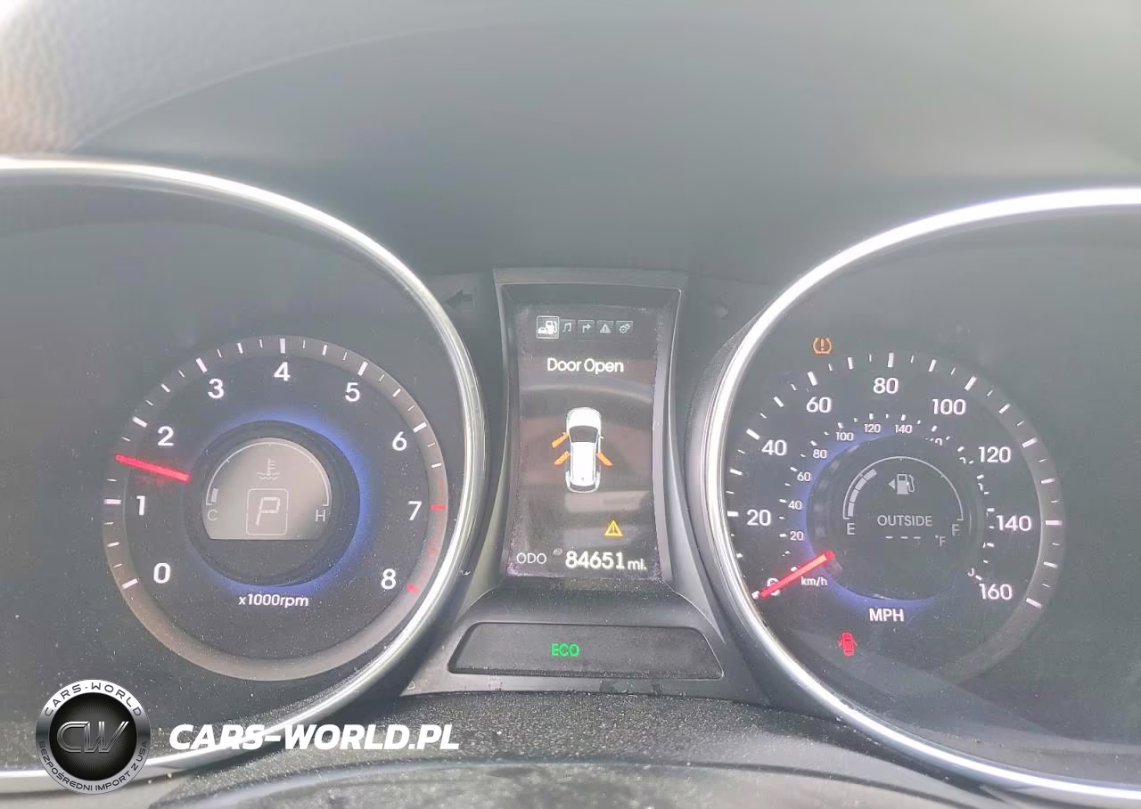 2014 Hyundai Santa Fe Sport 2.4L VIN:5XYZU3LB0EG143607 - 9
