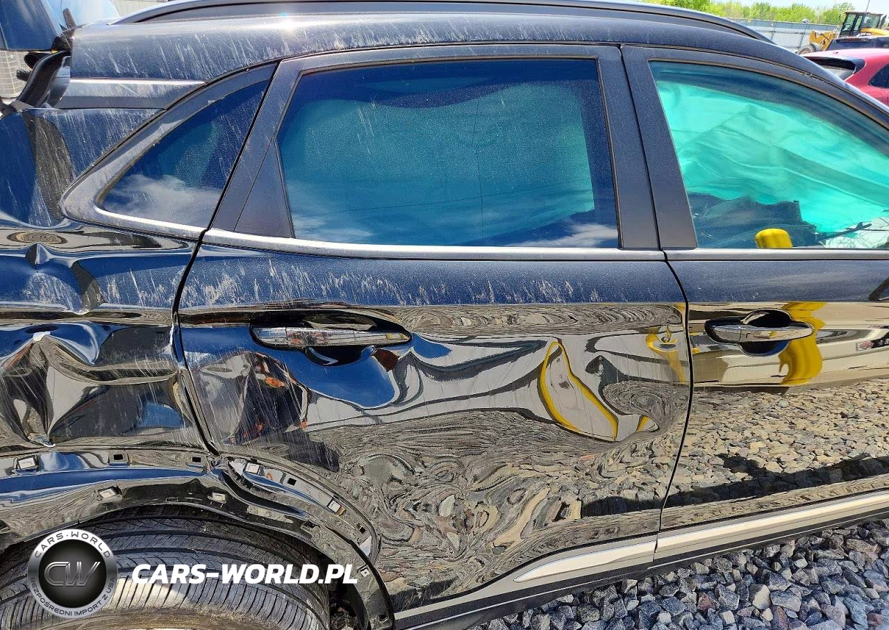 2021 Hyundai Kona Ultimate VIN:KM8K5CA58MU649741 - 10