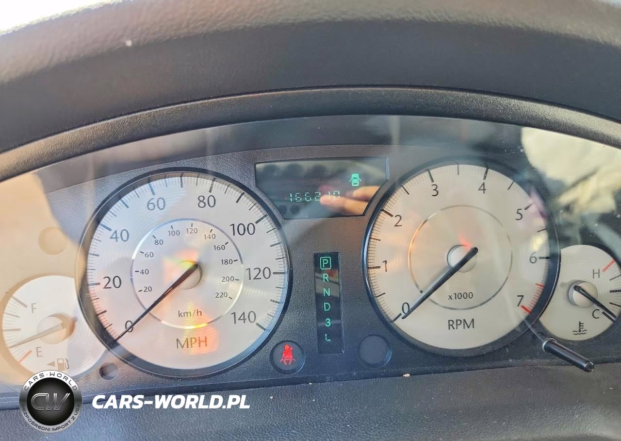 2008 Chrysler 300 Lx VIN:2C3LA43R18H318684 - 9