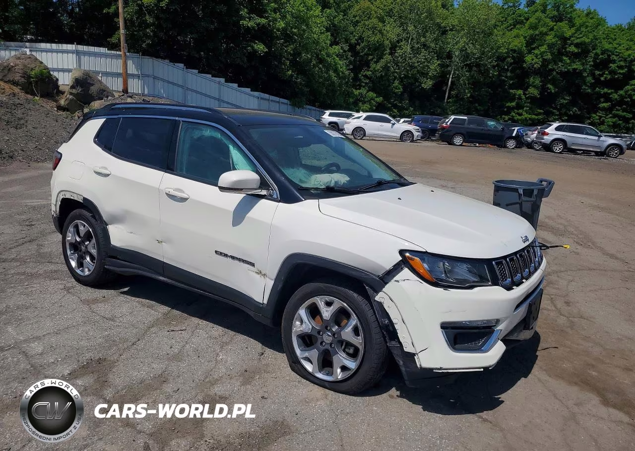 2018 Jeep Compass Limited VIN:3C4NJDCB6JT373801 - 4
