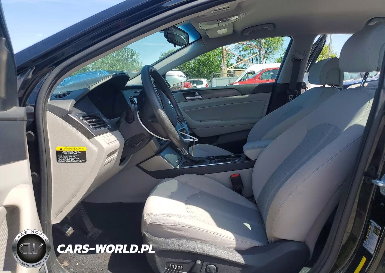2016 Hyundai Sonata Sport VIN:5NPE34AF9GH290694 - 7